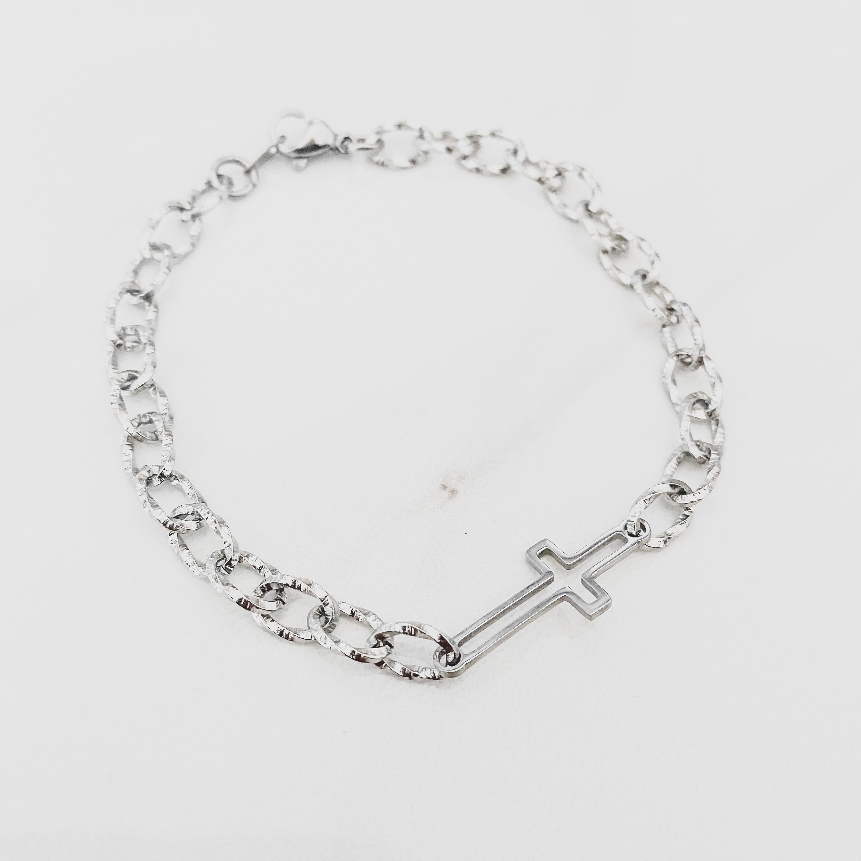 Bracelet croix CORNEILLE